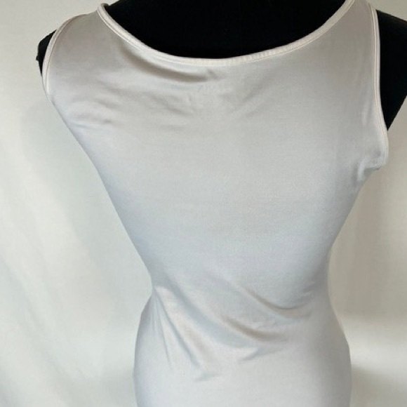SPANX Classic White Tank Top - Picture 4 of 8